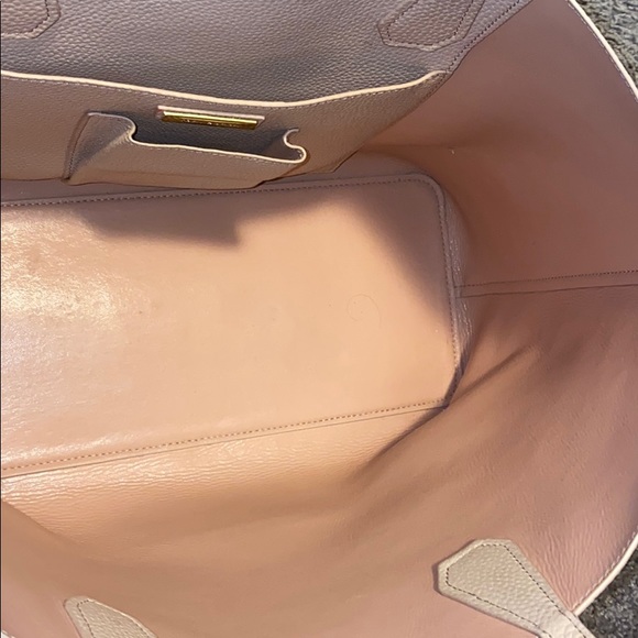 Blush pink Tory Burch tote, in great condition. - Picture 8 of 9